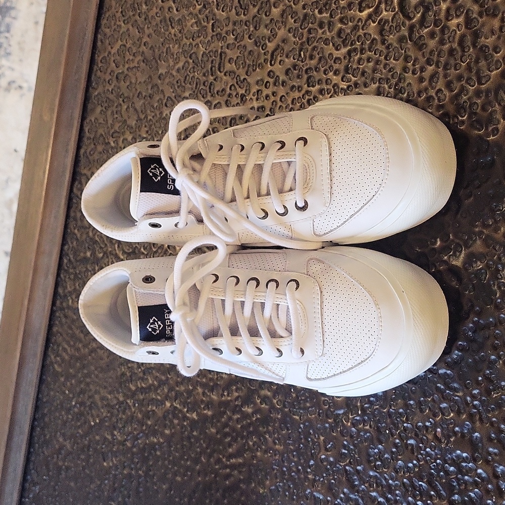 NWOT Sperry Women's Soletide Mid Seacycled Sneaker